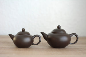 Small Black Clay Teapot (65mL)