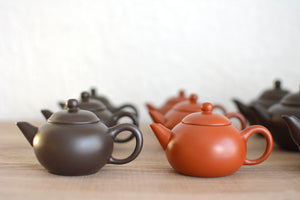 Small Black Clay Teapot (65mL)